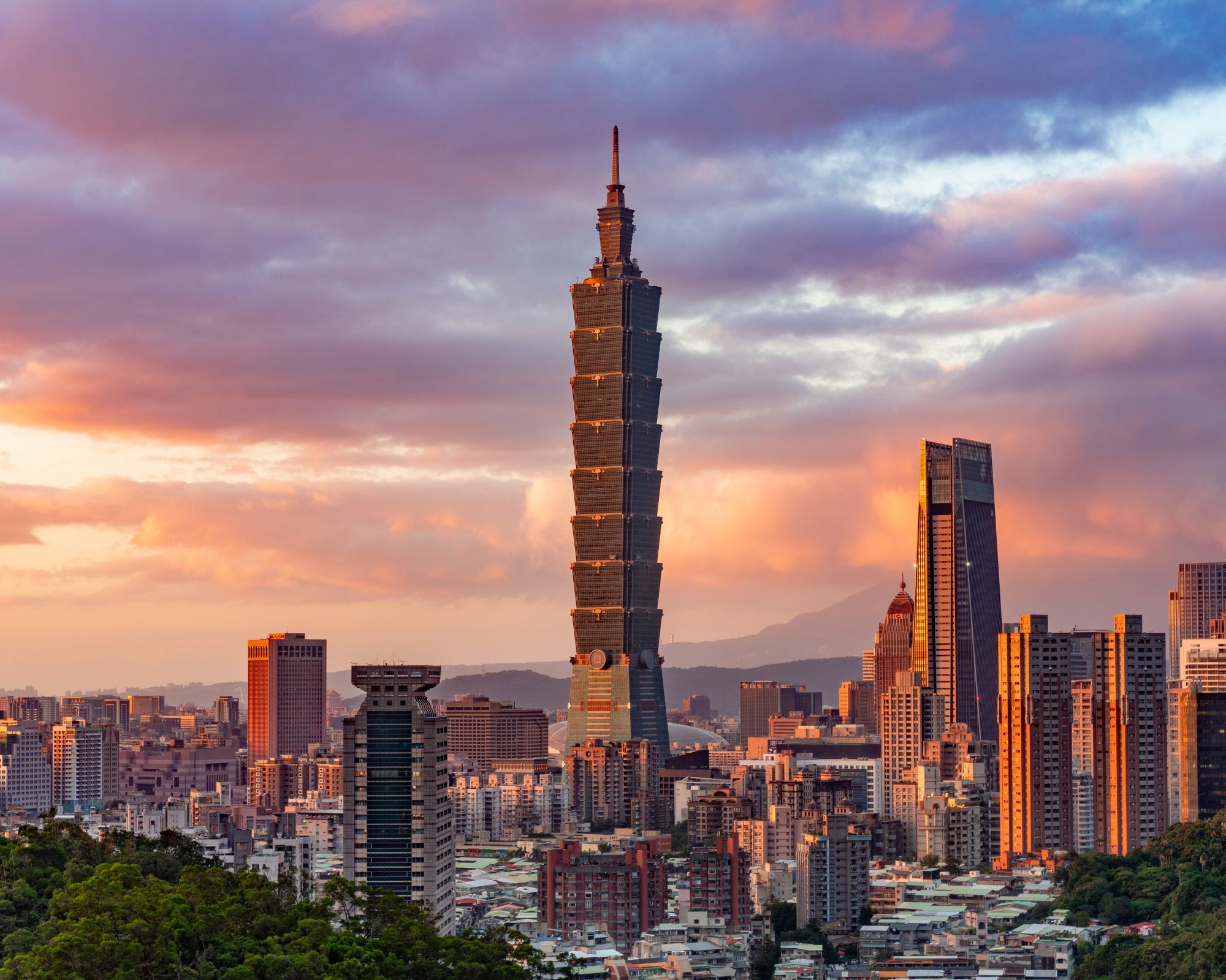 Taipei skyline and Taipei 101, Taiwan